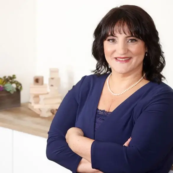 Dr. Roseann Capanna-Hodge professional headshot